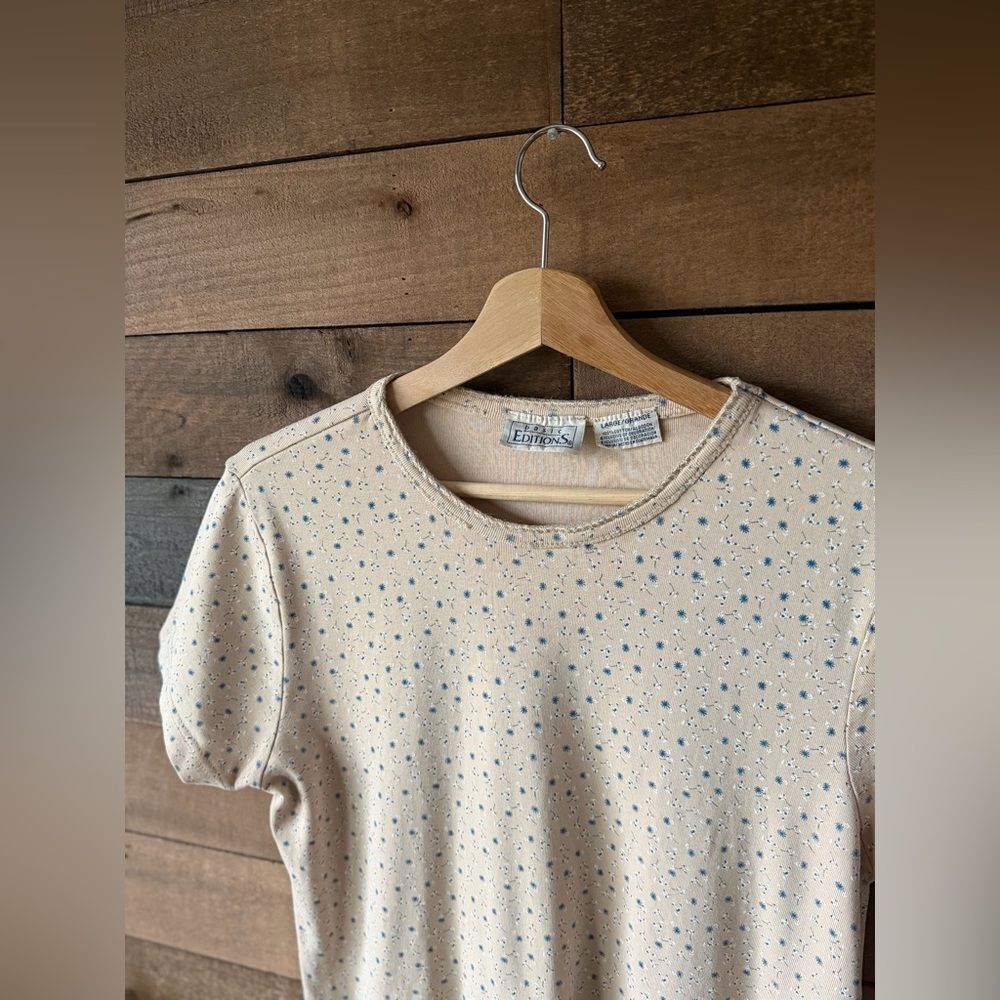 Vintage 90s Cream Blue Floral Baby Tee Soft Fitted Cotton Top - Picture 10 of 10